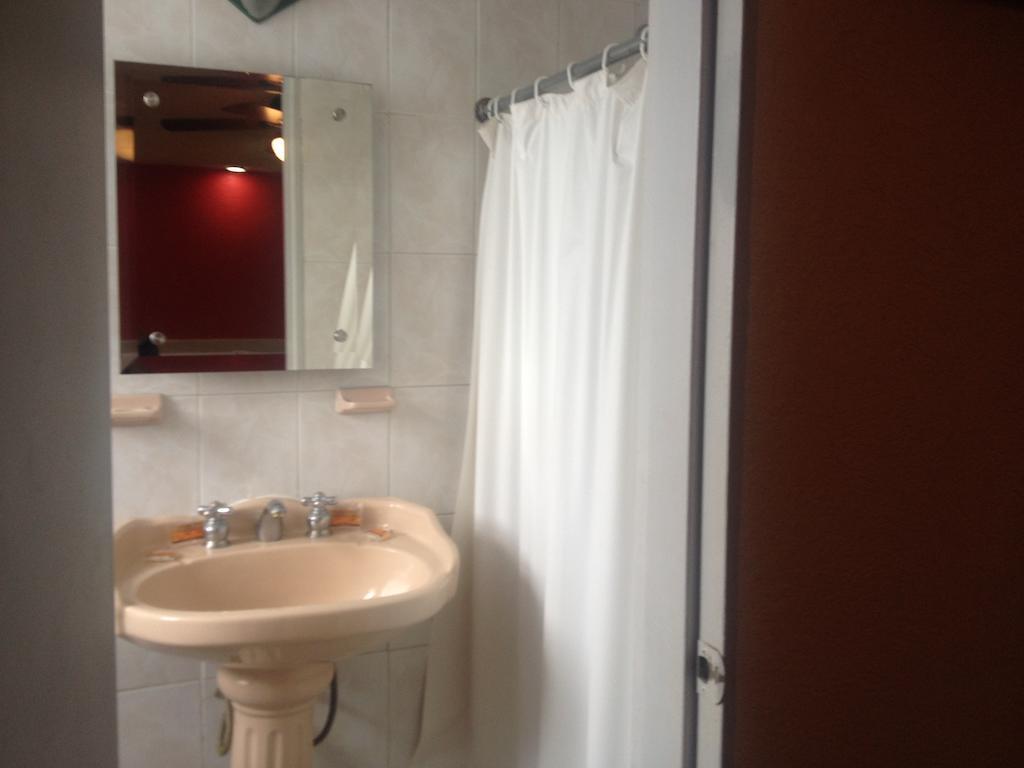 Hotel La Paz Guadalajara Kamer foto